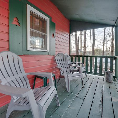 Appartement Cozy Laconia Studio With Pool Access - 2 Mi To Lake! Extérieur photo